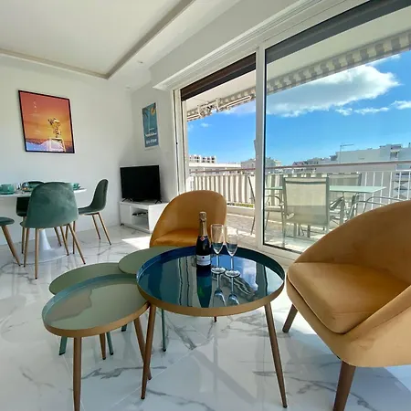 Centre-ville - 3p Renove Avec Terrasse * Cannes